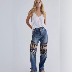 We the Free Rocky Mountain Straight Leg Jeans, Size 25